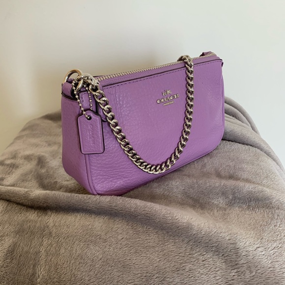 Coach - Picture 1 of 2